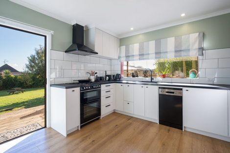 Photo of property in 21 Edward Street, Richmond, 7020