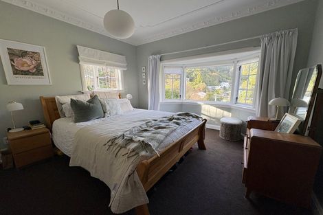 Photo of property in 26 Waitohu Road, York Bay, Lower Hutt, 5013