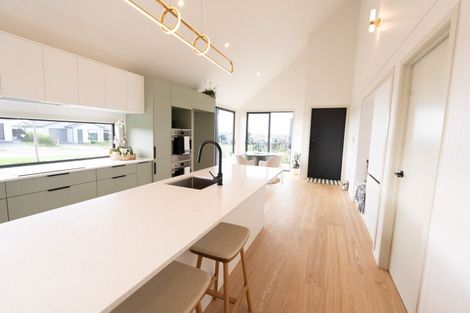 Photo of property in 2 Albur Way, Te Kauwhata, 3710