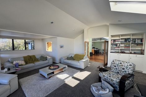 Photo of property in 9a Wadestown Road, Wadestown, Wellington, 6012