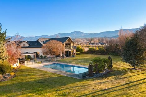 Photo of property in 1 Scott Terrace, Cromwell, 9310