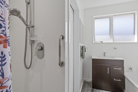Photo of property in 176 Parklands Avenue, Bell Block, New Plymouth, 4312