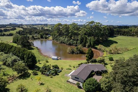 Photo of property in 97 Crawford Road, Maungakaramea, 0178