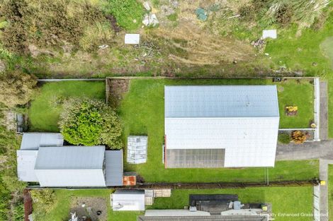Photo of property in 23 Fernleigh Avenue, Waiuku, 2123