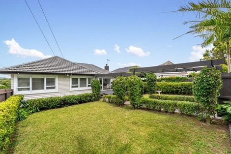 Photo of property in 1/28 Bleakhouse Road, Howick, Auckland, 2014