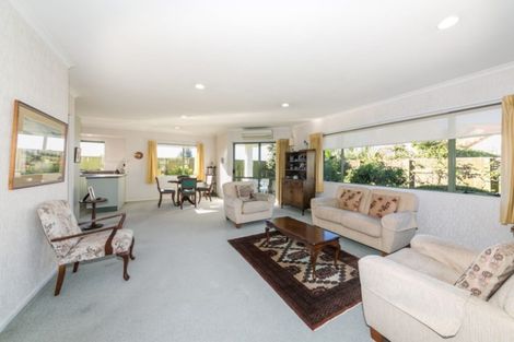 Photo of property in 2/166 Guppy Road, Taradale, Napier, 4112