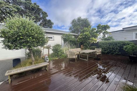 Photo of property in 23 Aurora Street, Petone, Lower Hutt, 5012