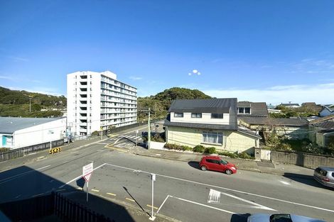 Photo of property in 8/52 Russell Terrace, Berhampore, Wellington, 6023