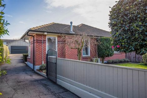 Photo of property in 115 Saint Martins Road, Saint Martins, Christchurch, 8022