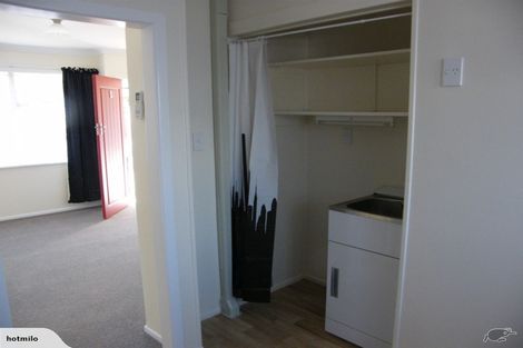 Photo of property in 54f2- Ebdentown Street, Ebdentown, Upper Hutt, 5018