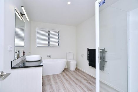 Photo of property in 36 Plover Avenue, Amberley, 7410