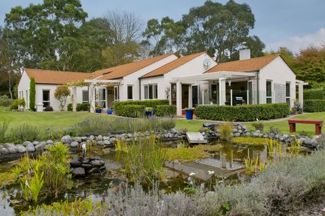 Photo of property in 66 Gillespie Place, Acacia Bay, Taupo, 3385