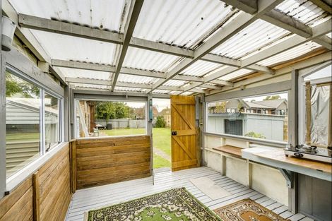 Photo of property in 57 Taradale Road, Onekawa, Napier, 4110