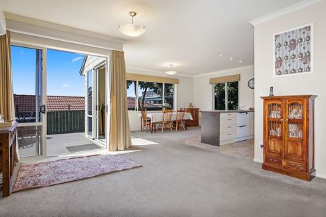 Photo of property in 75 Kinloch Drive, Bethlehem, Tauranga, 3110