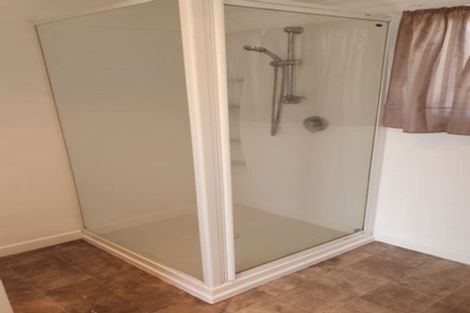 Photo of property in 70 Tukapa Street, Westown, New Plymouth, 4310