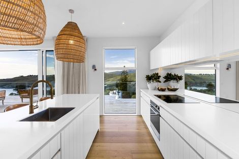 Photo of property in 89f Taylors Mistake Road, Scarborough, Christchurch, 8081