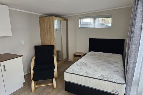 Photo of property in 17b Arkles, Arkles Bay, Whangaparaoa, 0932