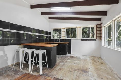 Photo of property in 45 Park Road, Titirangi, Auckland, 0604