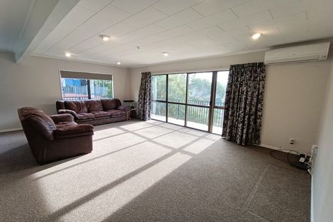 Photo of property in 20 Kerkwall Drive, Naenae, Lower Hutt, 5011