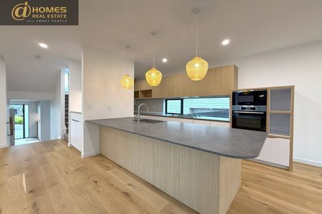 Photo of property in 15 Tupa Street, Long Bay, Auckland, 0630