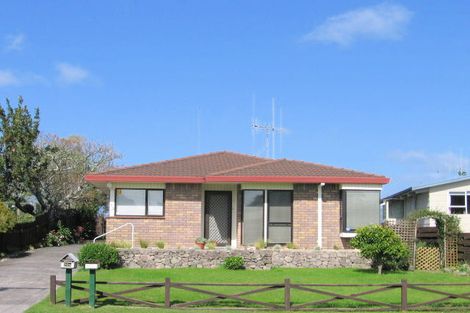 Photo of property in 70a Simpson Road, Papamoa Beach, Papamoa, 3118