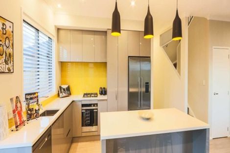 Photo of property in 10 Horsefields Drive, Flat Bush, Auckland, 2019