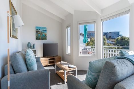 Photo of property in 4 The Cliffs, Britannia Heights, Nelson, 7010