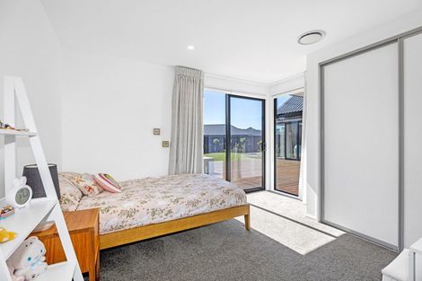 Photo of property in 7 Maurice James Way, Prebbleton, 7604