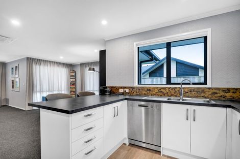 Photo of property in 48a Celia Street, Stratford, 4332