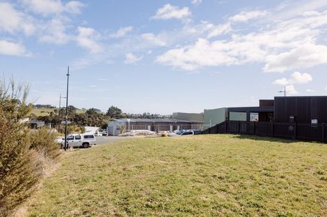 Photo of property in 3 Omahina Street, Raglan, 3225