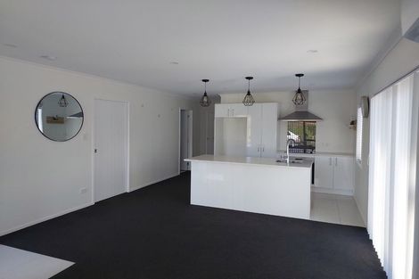 Photo of property in 3 Maioha Road, Pukekohe, 2120