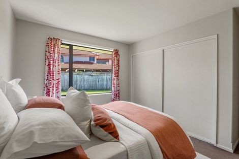 Photo of property in 17 Saint Thomas Place, Woolston, Christchurch, 8062