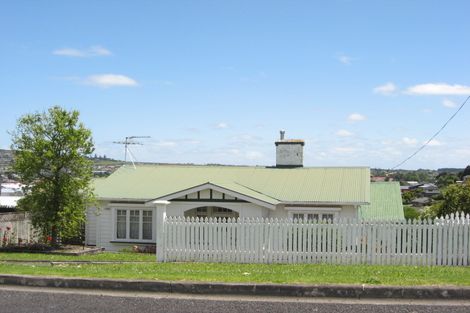 Photo of property in 4 Ngahere Road, Pukekohe, 2120