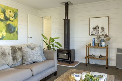Photo of property in 12 Golders Place, Richmond Heights, Taupo, 3330