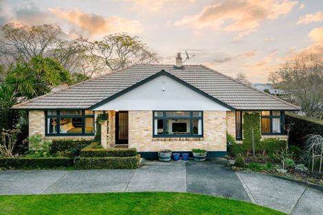 Photo of property in 27 Nixon Street, Hamilton East, Hamilton, 3216