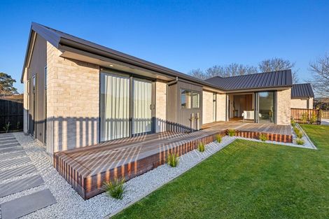 Photo of property in 2 Gusto Lane, Halswell, Christchurch, 8025