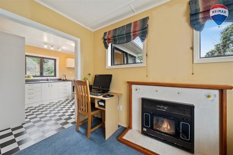 Photo of property in 50 Dover Road, Wainuiomata, Lower Hutt, 5014