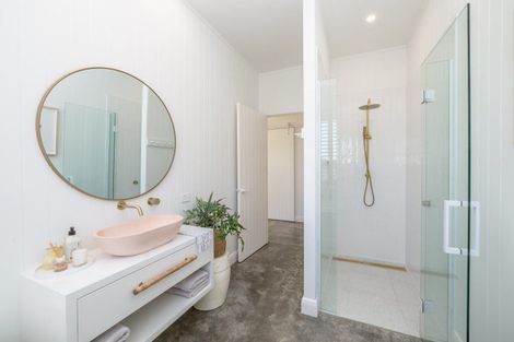 Photo of property in 194 Wood Street, Woodside, Greytown, 5794