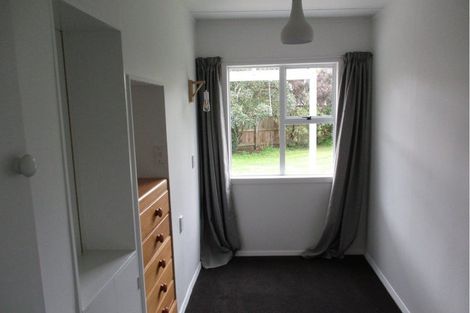 Photo of property in 25 Heperi Street, Waikanae Beach, Waikanae, 5036