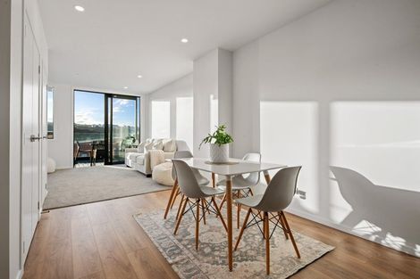 Photo of property in 10/19 Windlass Street, Long Bay, Auckland, 0630