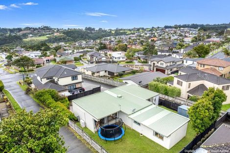 Photo of property in 247a Hill Road, The Gardens, Auckland, 2105
