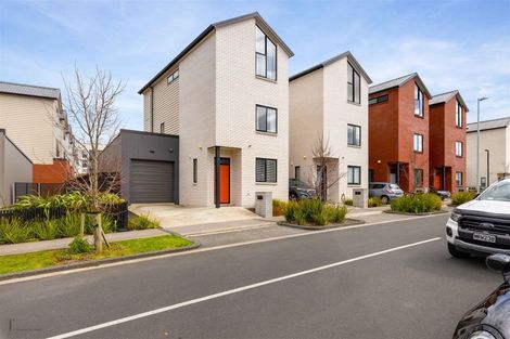 Photo of property in 4 Peihana Road, Hobsonville, Auckland, 0616