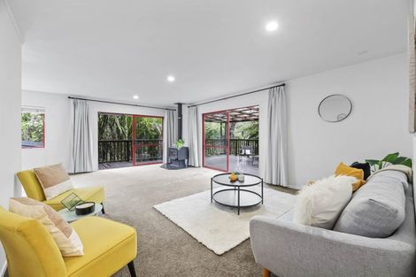 Photo of property in 15a Katrina Place, Massey, Auckland, 0614
