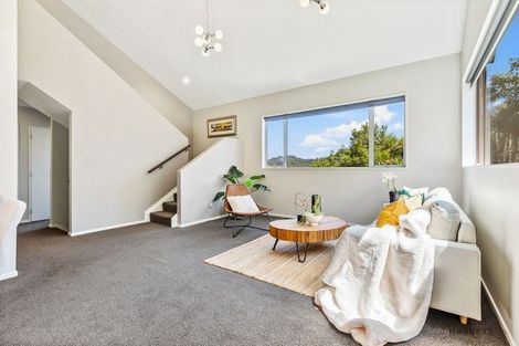 Photo of property in 75a Pleasant Road, Glen Eden, Auckland, 0602