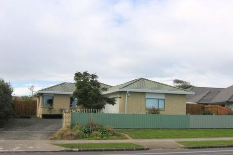 Photo of property in 144 Kilkenny Drive, East Tamaki Heights, Auckland, 2016