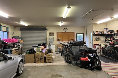 Photo of property in 39 Abby Road, Fitzherbert, Palmerston North, 4410