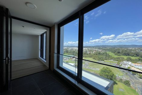 Photo of property in 1 Buscomb Avenue, Henderson, Auckland, 0610