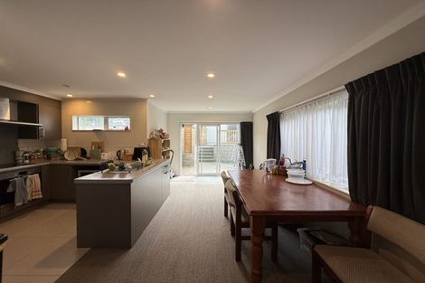 Photo of property in 16 Te Wharepouri Street, Berhampore, Wellington, 6023