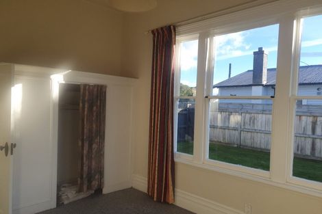 Photo of property in 37 Ludlam Crescent, Woburn, Lower Hutt, 5010