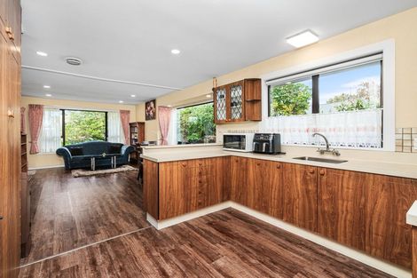 Photo of property in 30 Toorak Avenue, Avonhead, Christchurch, 8042